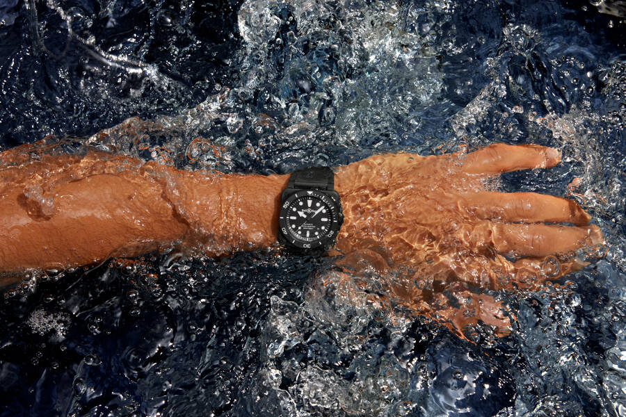 Bell & Ross BR 03 Divers series.