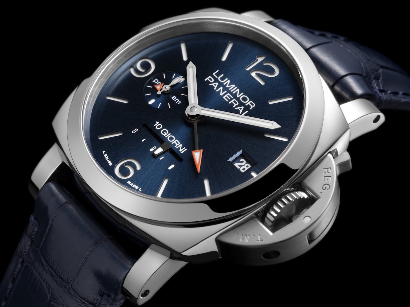 Introducing The Panerai Luminor Diece Giorni GMT Watch And New Caliber ...