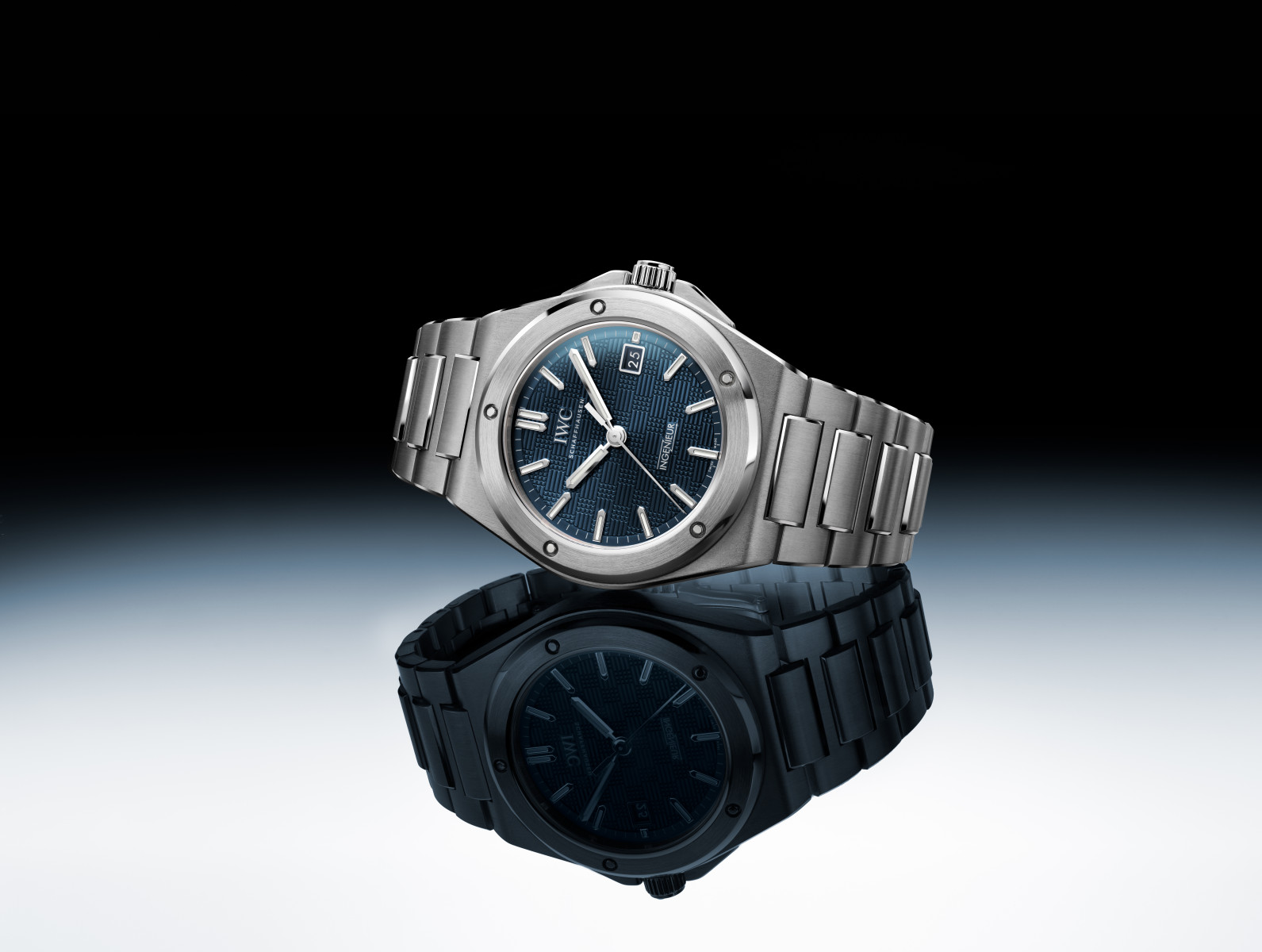 IWC Ingenier Automatic 40 with blue dial 